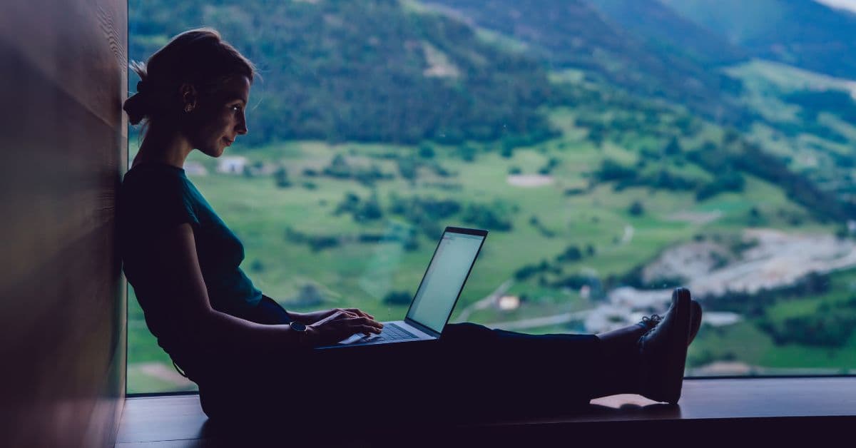 High-Paying Remote Careers: Earn $95K+ From Home in These 10 Jobs