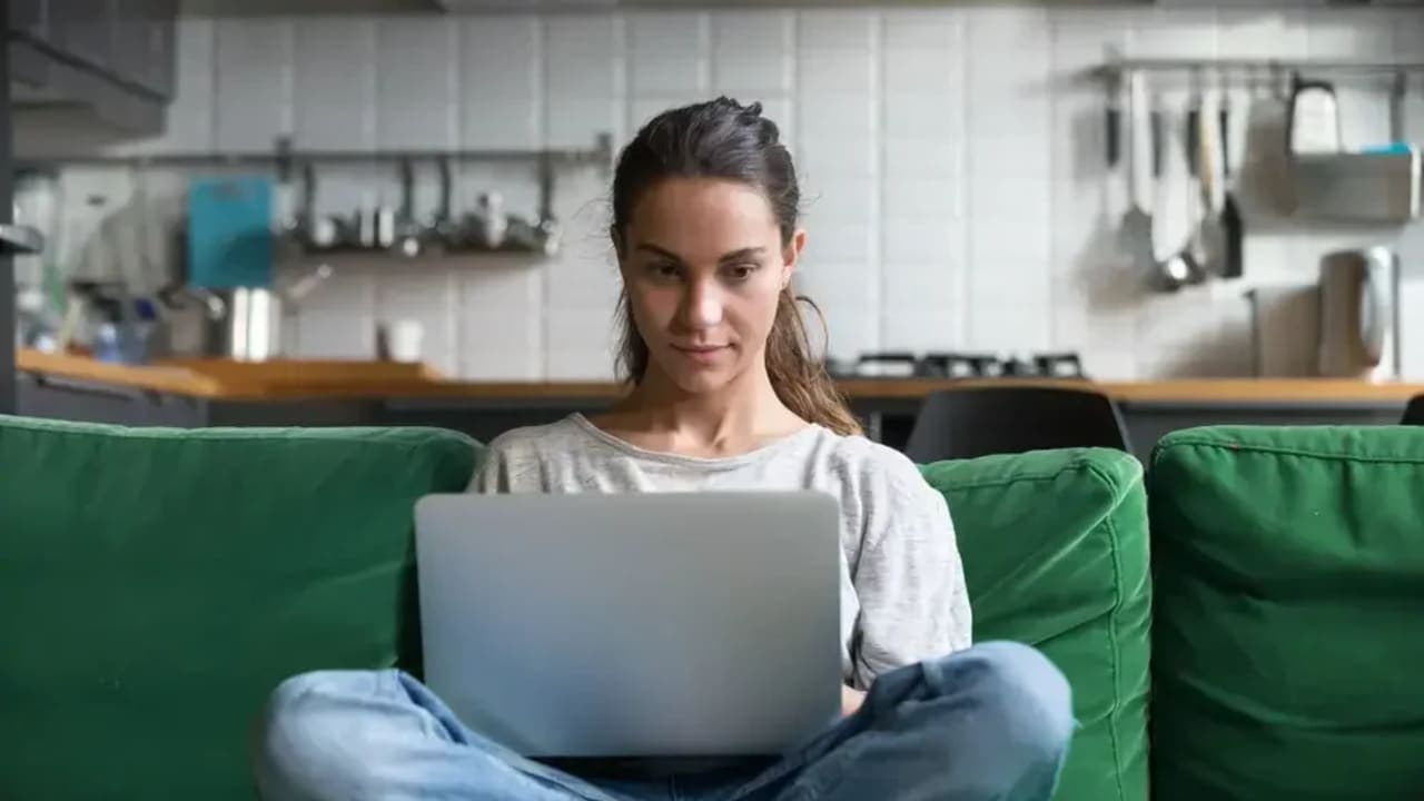 Remote Workers Twice as Likely to Be Laid Off: New Gallup Data Reveals Alarming Trend
