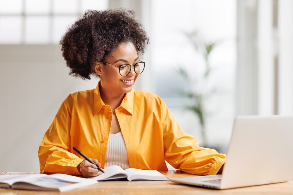 The Hidden Career Penalty of Remote Work: Why Promotions Favor Office Workers